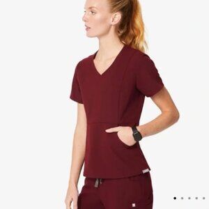 FIGS Aburi Slim Scrub Top in Burgundy